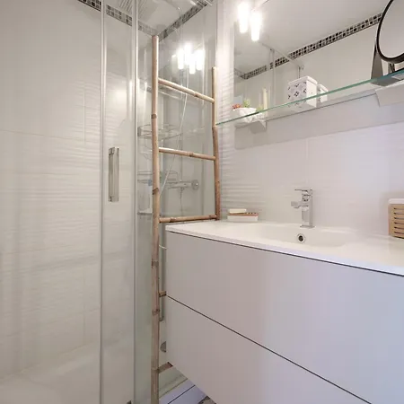 Clos Des Amandines N93 - 3p6 Apartman *